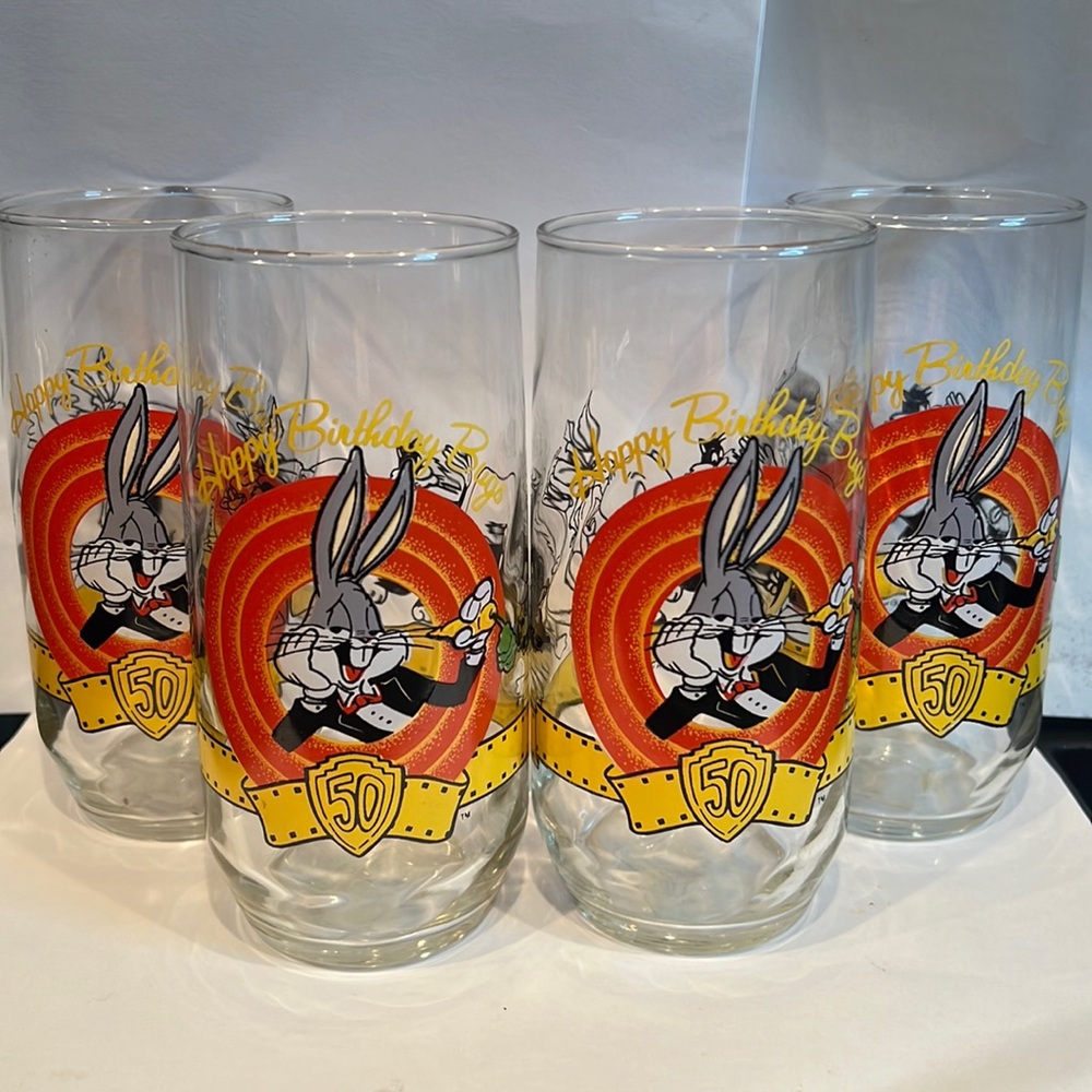 Bugs Bunny 50th Birthday Celebration 1990 Warner Brothers Drinking Glasses 16oz